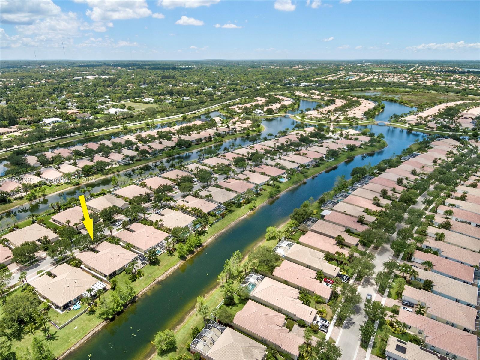 VILLAGEWALK OF WELLINGTON - Residential