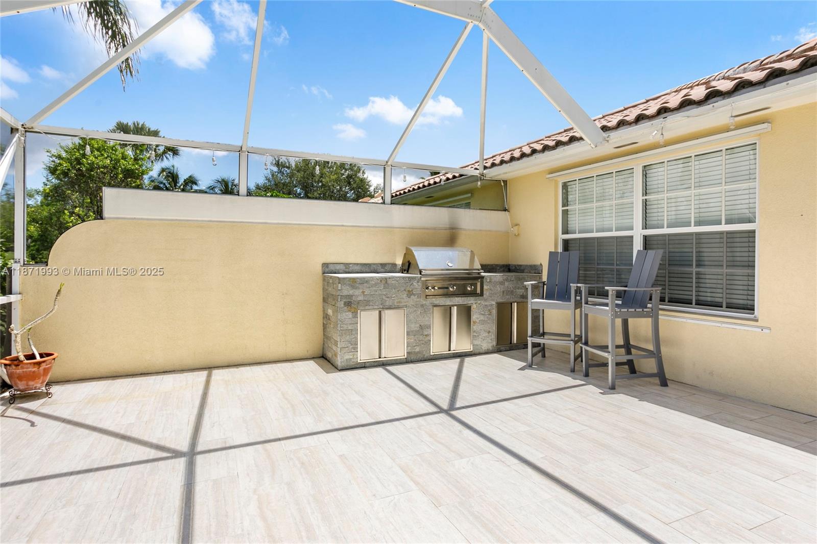 VILLAGEWALK OF WELLINGTON - Residential