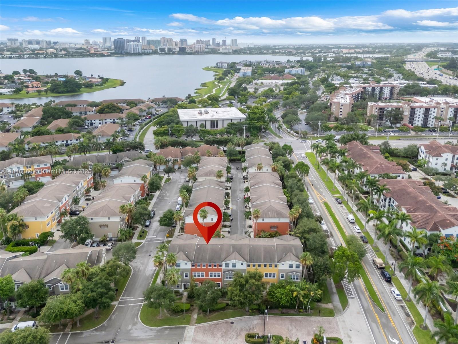 CITYSIDE CONDO - Residential