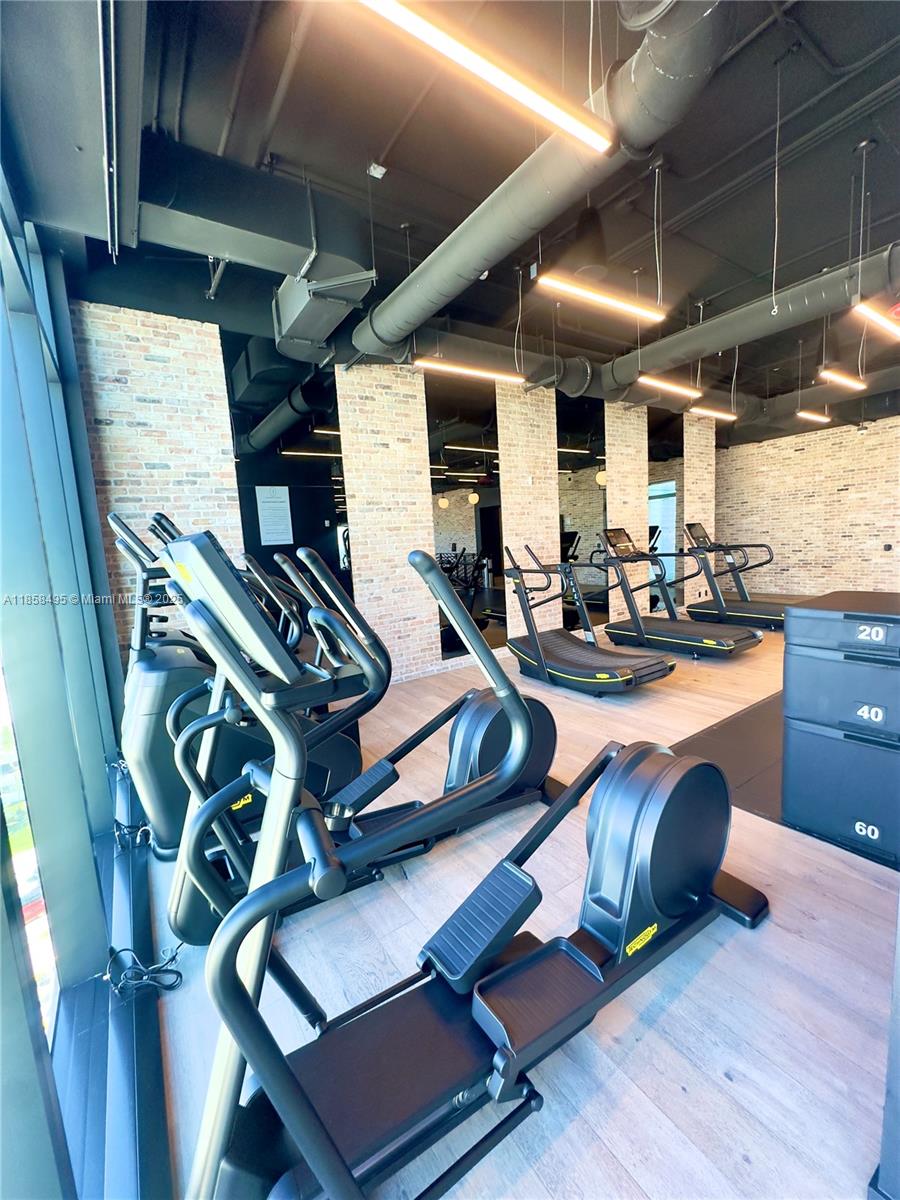 MAP OF MIAMI DADE CO. FL. - Residential Lease