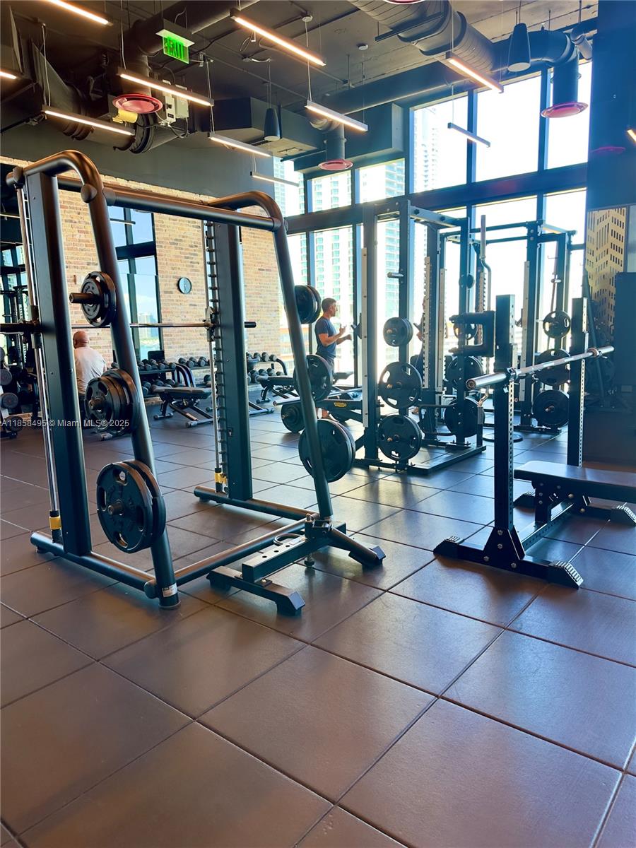 MAP OF MIAMI DADE CO. FL. - Residential Lease