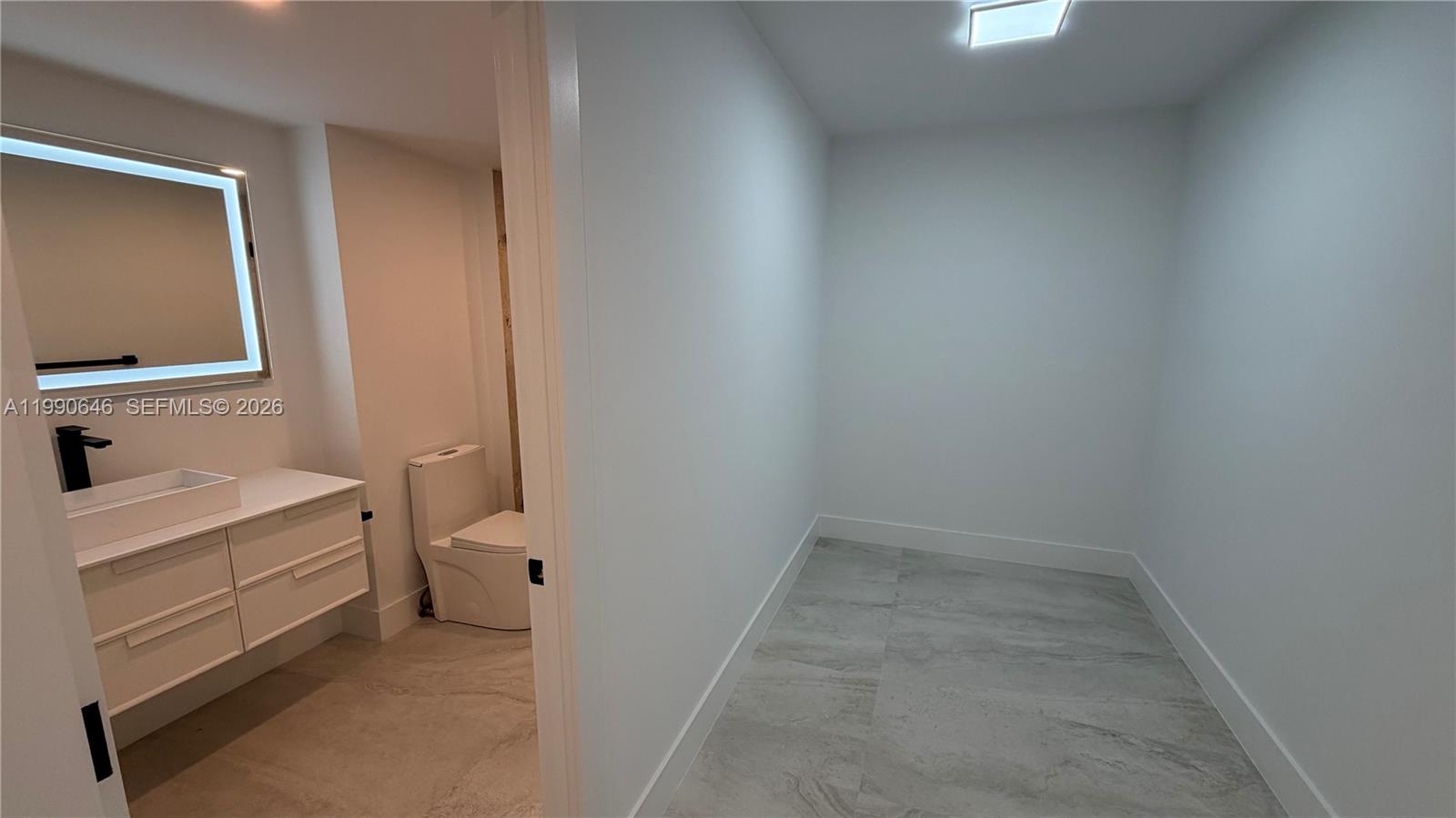 Cricket Club Condo - Residential