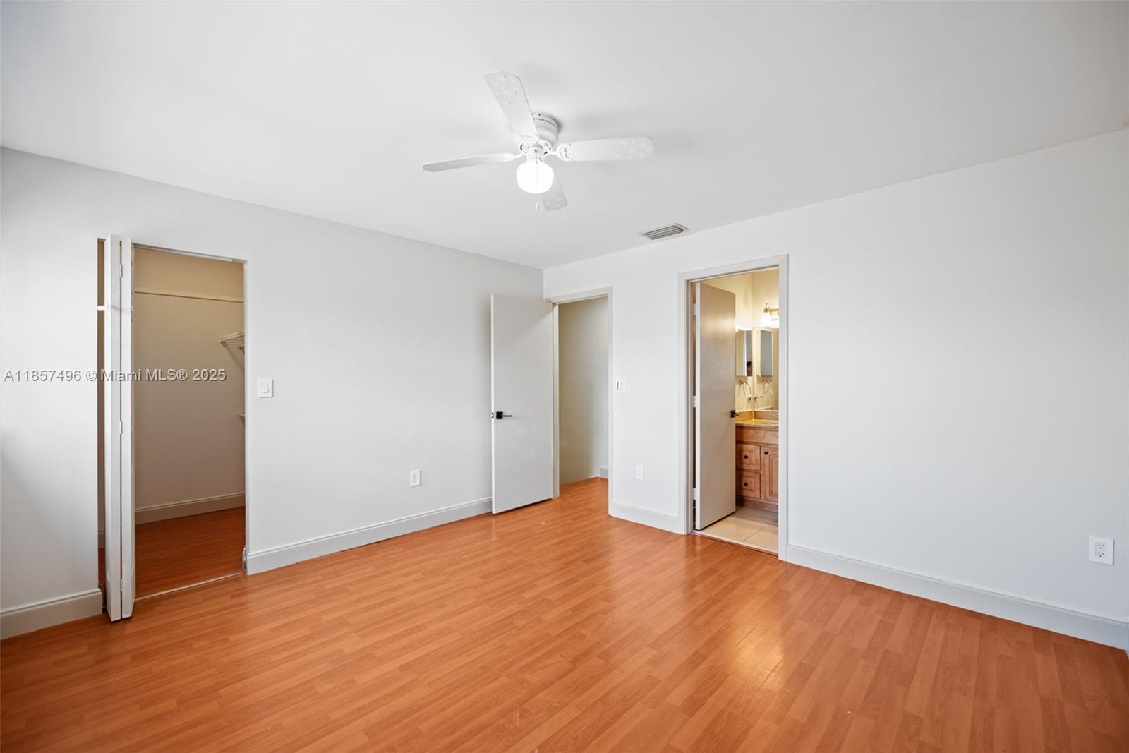 PEMBROKE LAKES SECTION SE - Residential Lease