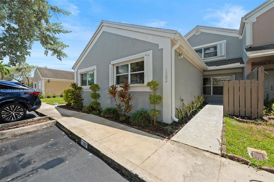 Spacious 3 beds 3 baths townhome with 1 bed 1 bath on the first floor, located in the secured and gated community of Flamingo Villas near main highways, top schools, shopping, dining, and right next to the Memorial Hospital of Pembroke Pines. This freshly painted townhome features a fully equipped kitchen with stainless steel appliances, double master suites, a screened patio, and a whole house water softer. Enjoy a community with 2 pools, 4 tennis courts, clubhouse with gym and racquetball, and child play area. No HOA approval, small pet welcome with non refundable deposit.