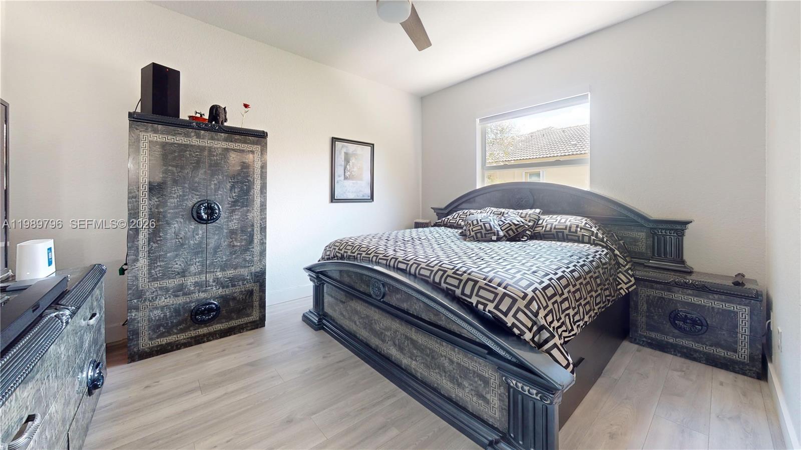 PEMBROKE ISLES - Residential