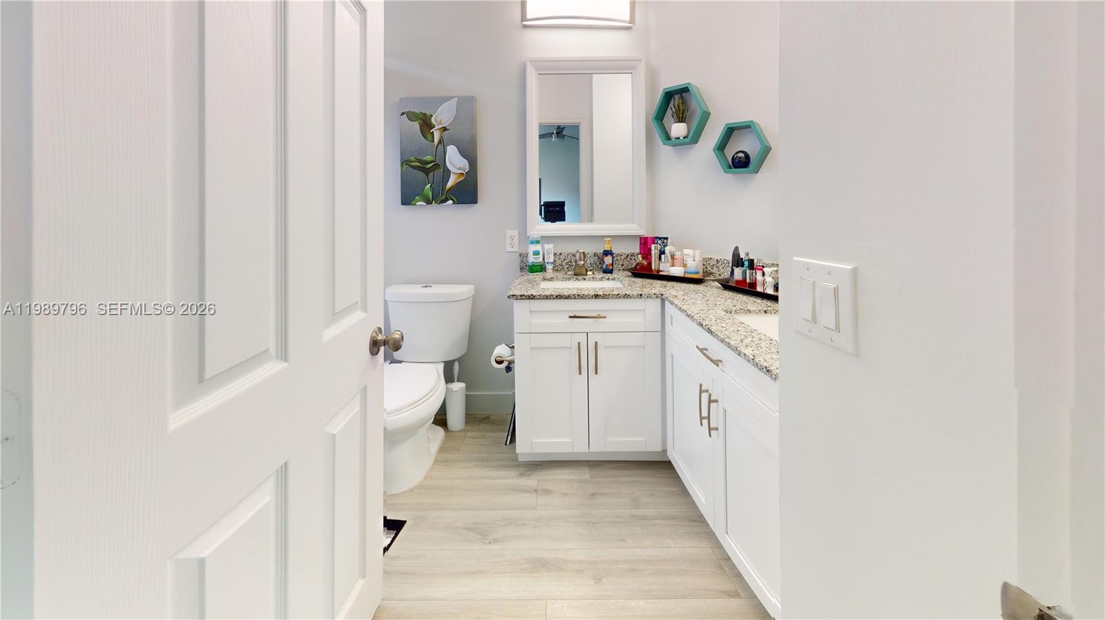 PEMBROKE ISLES - Residential