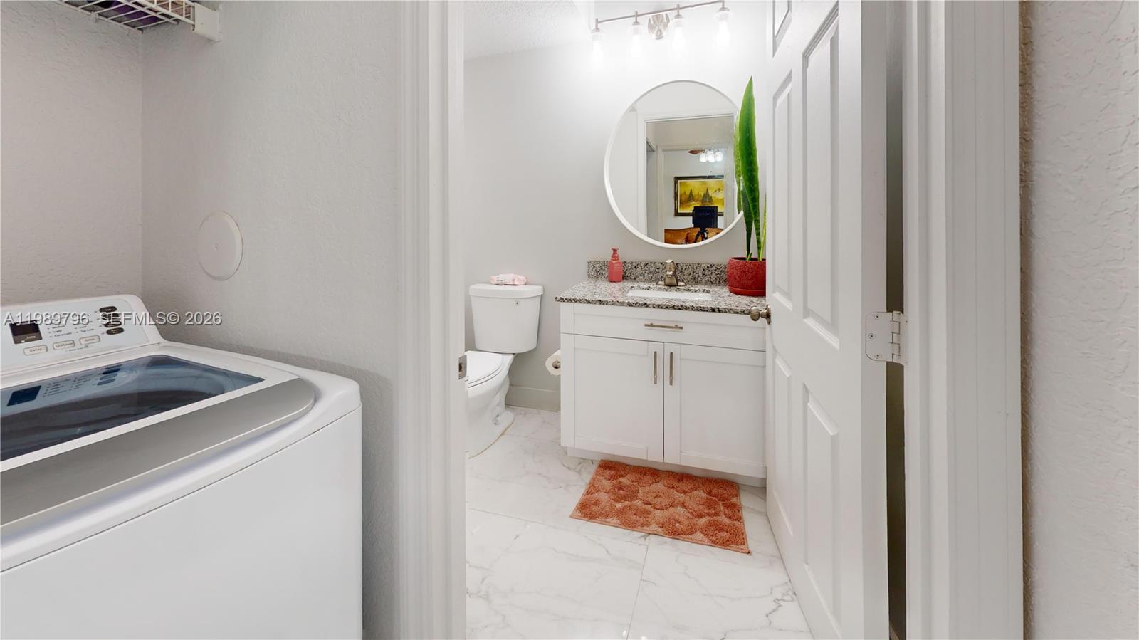 PEMBROKE ISLES - Residential