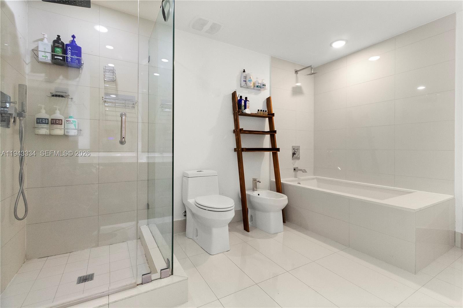 1300 S MIAMI AVENUE CONDO - Residential