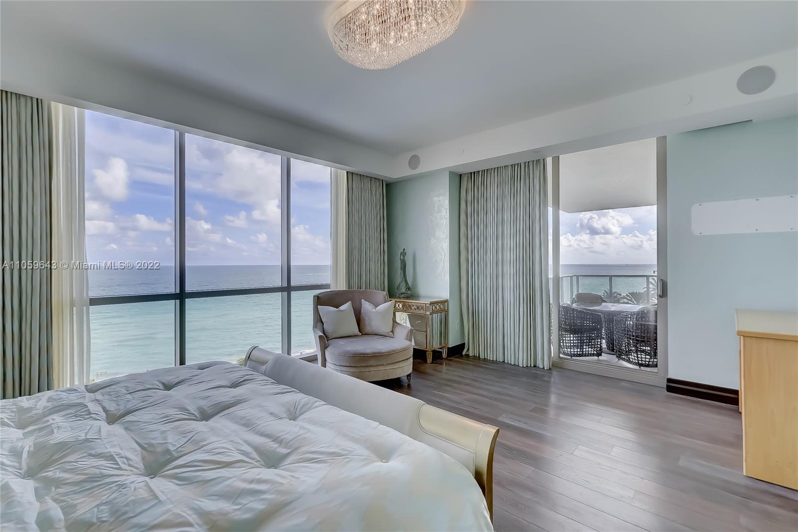 MANSIONS AT ACQUALINA - Residential
