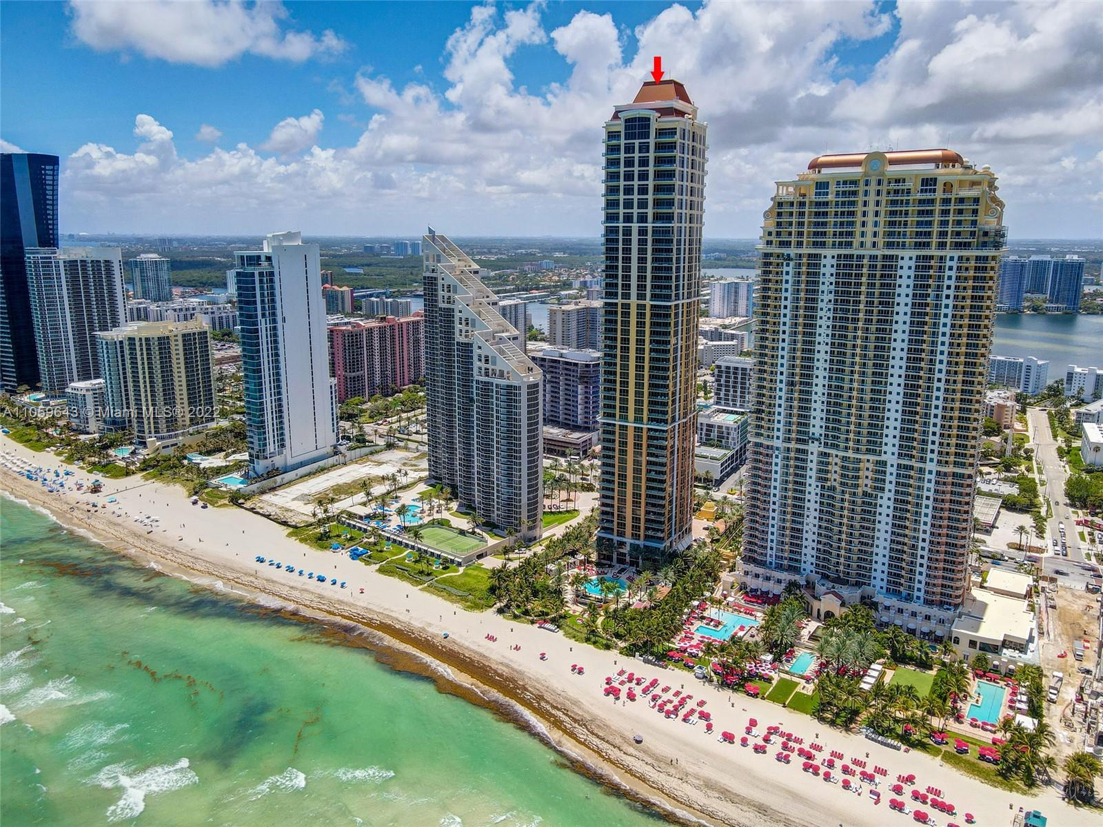 MANSIONS AT ACQUALINA - Residential
