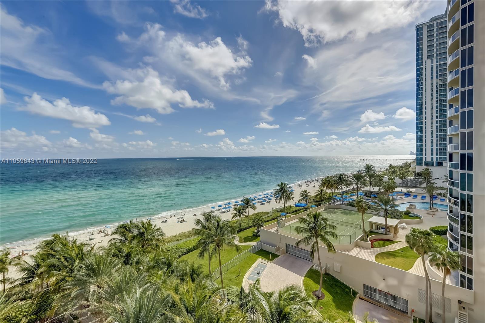 MANSIONS AT ACQUALINA - Residential