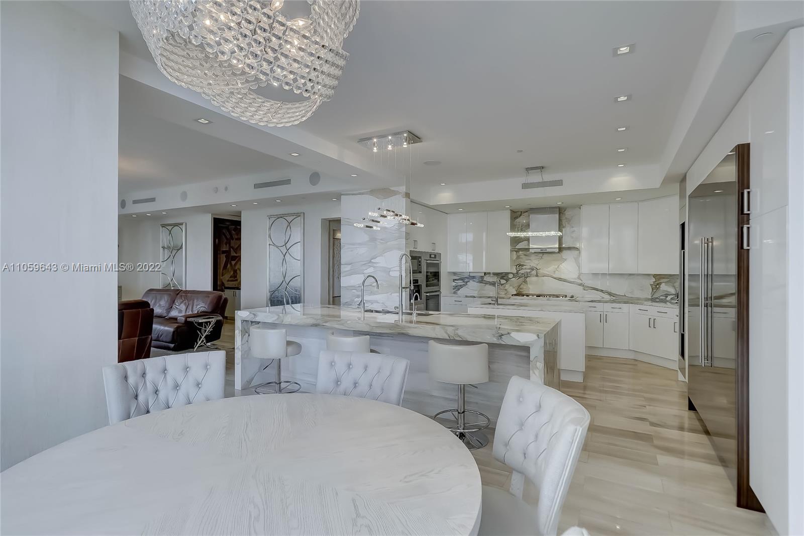 MANSIONS AT ACQUALINA - Residential