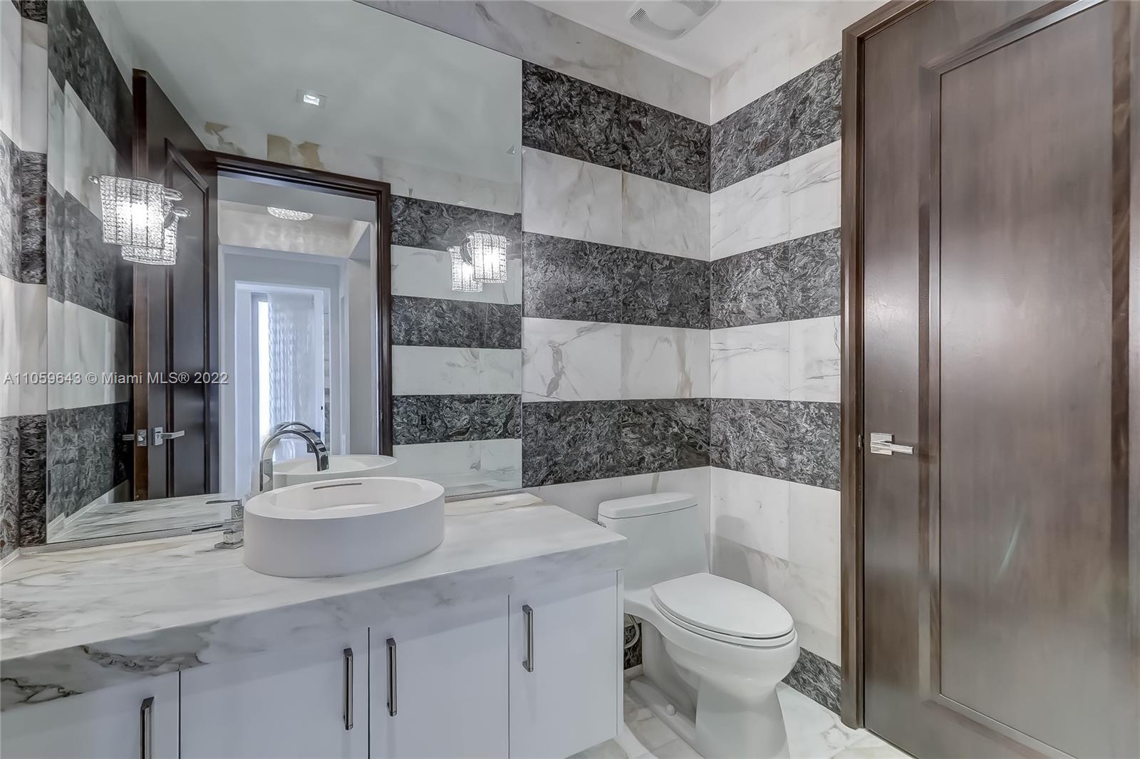 MANSIONS AT ACQUALINA - Residential