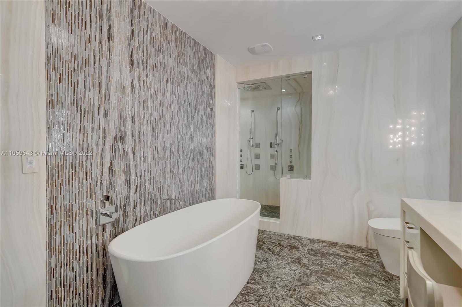 MANSIONS AT ACQUALINA - Residential