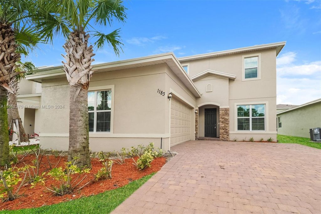 Photo of 1183 NW Leonardo Cir, Port Saint Lucie, FL 34986 (MLS # A11652370)