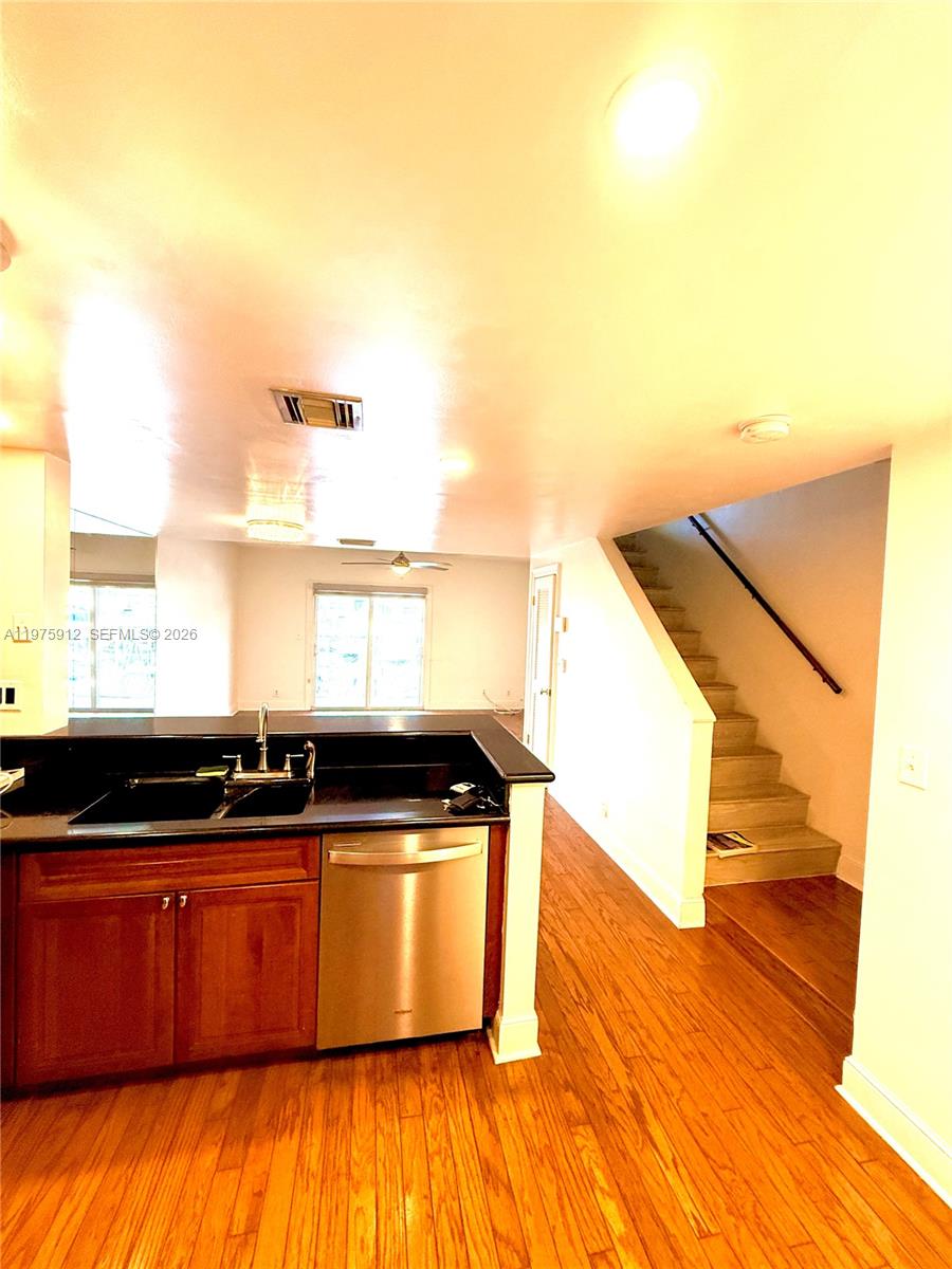 SUN PLAT - Residential Lease