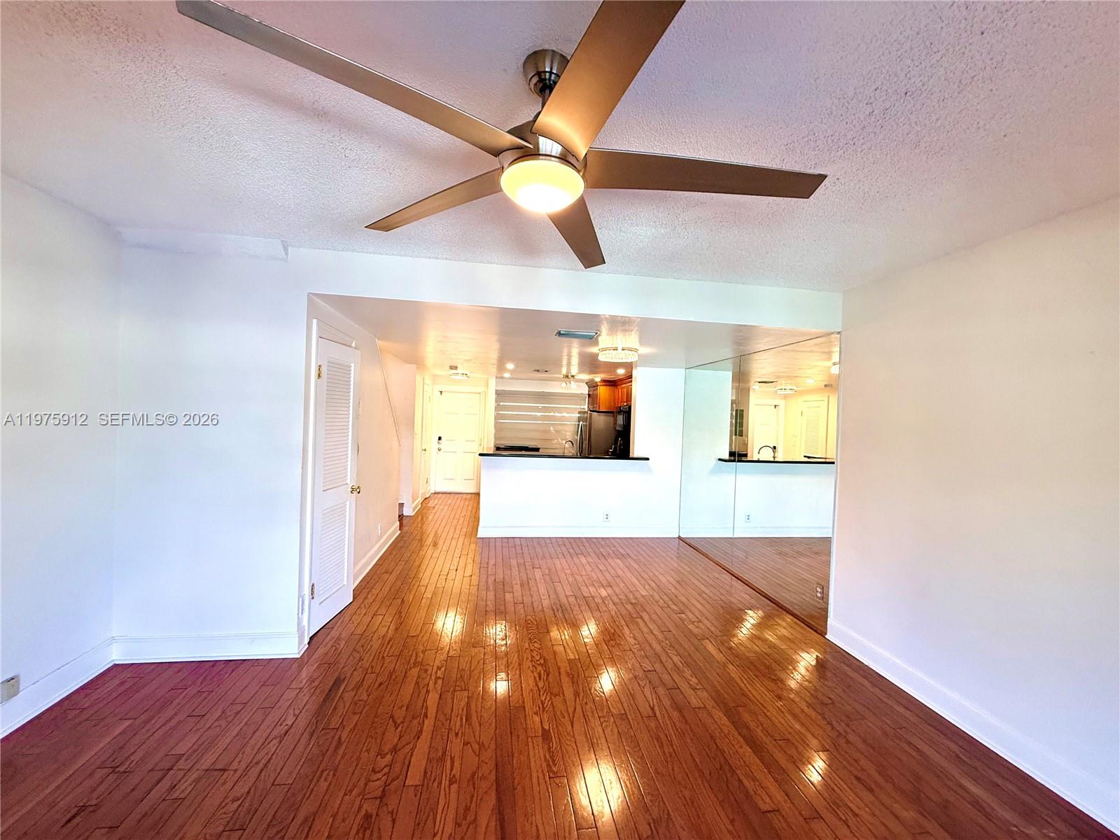 SUN PLAT - Residential Lease