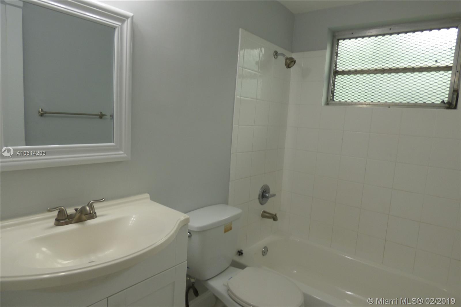 THIRD COMM SUB - Residential Lease