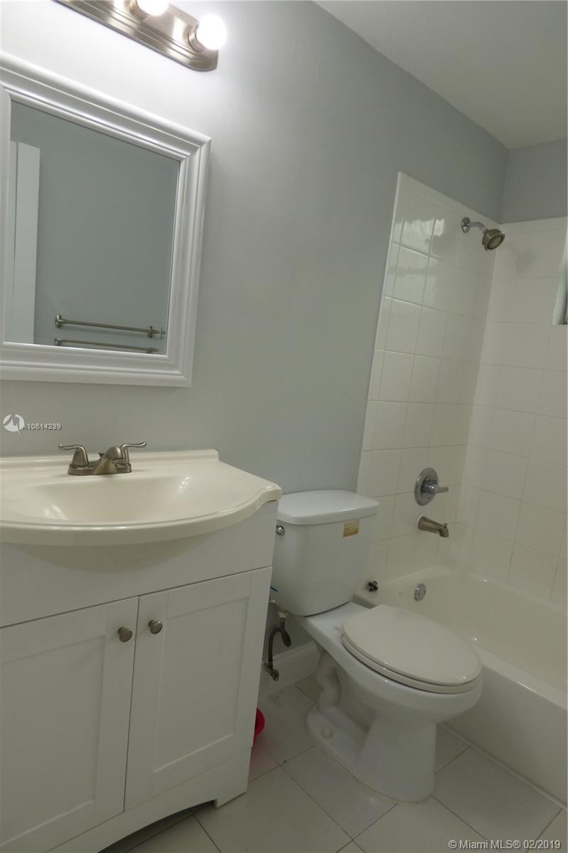 THIRD COMM SUB - Residential Lease