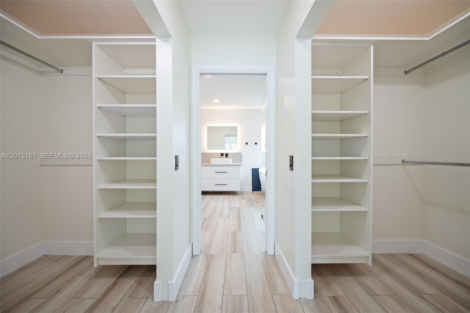The Ridge on Nob Hill - Residential