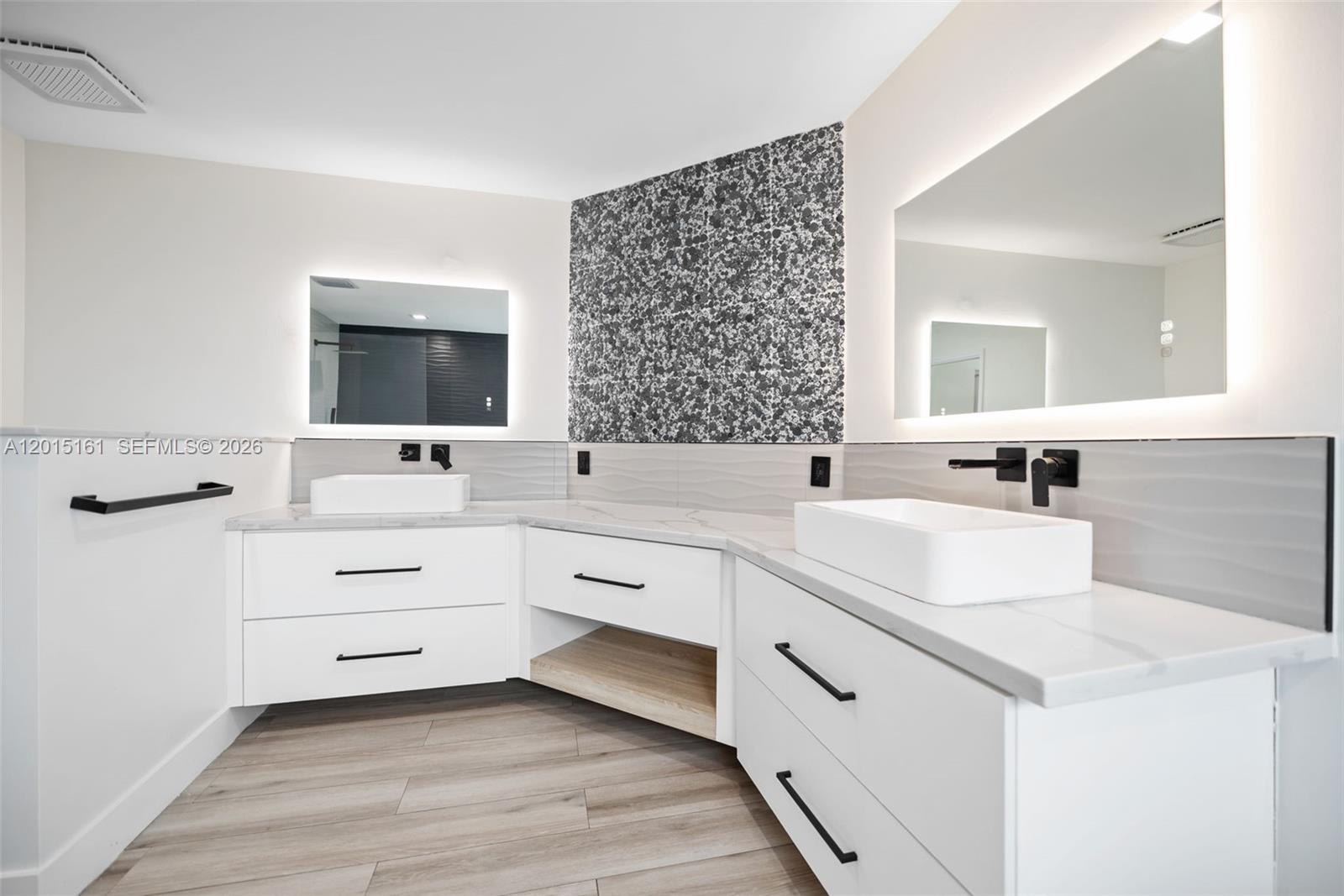The Ridge on Nob Hill - Residential