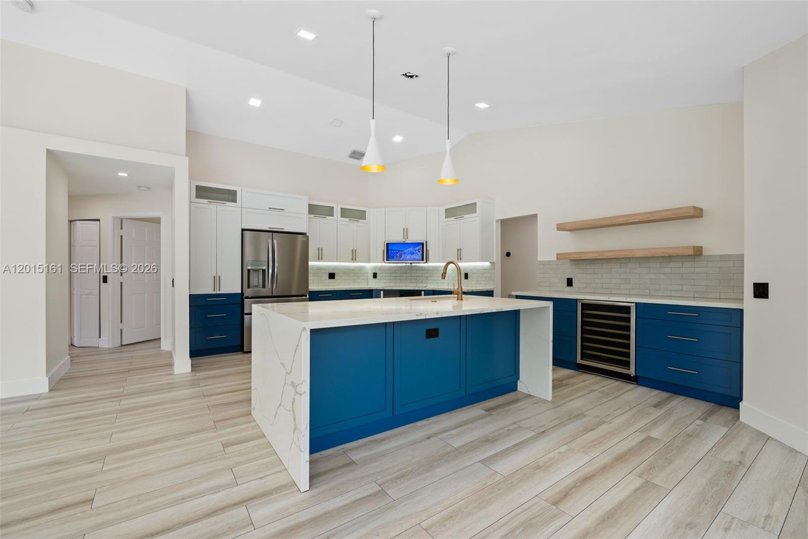 The Ridge on Nob Hill - Residential