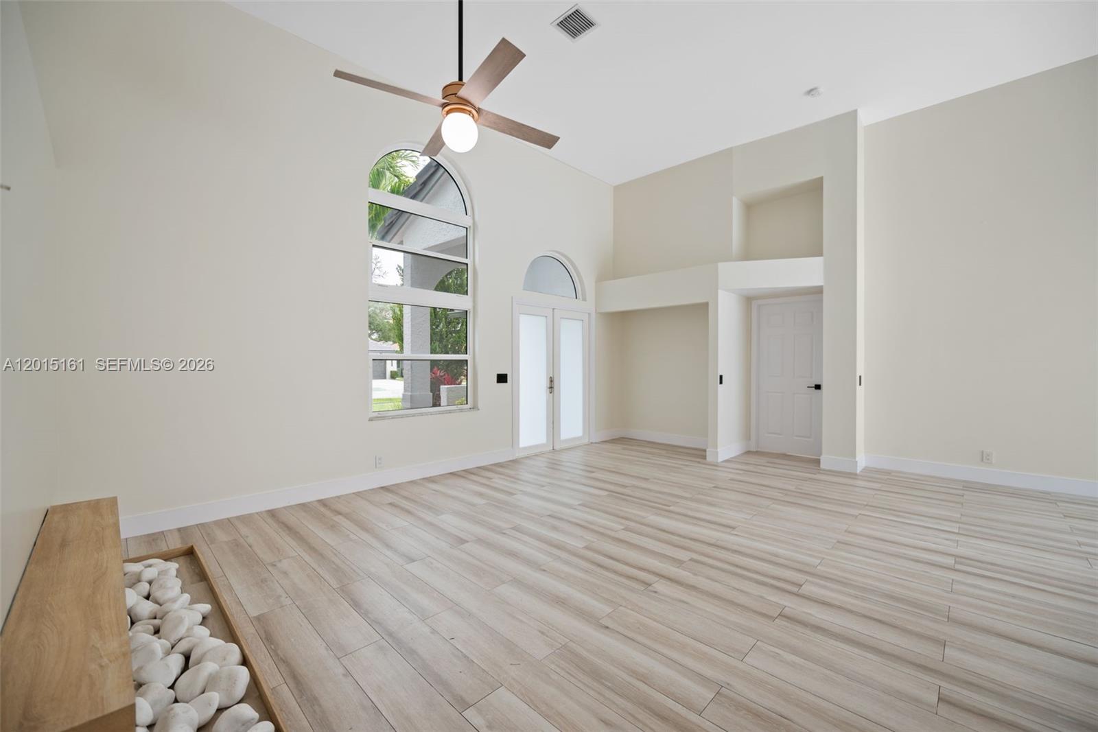 The Ridge on Nob Hill - Residential