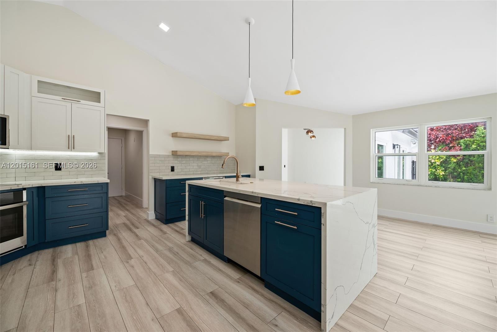 The Ridge on Nob Hill - Residential