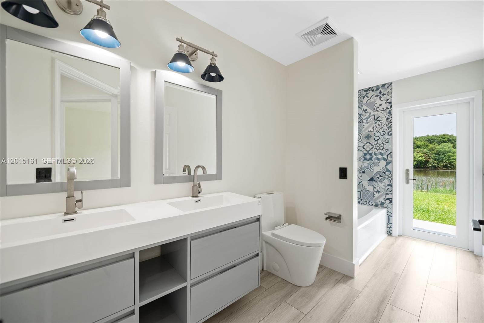 The Ridge on Nob Hill - Residential