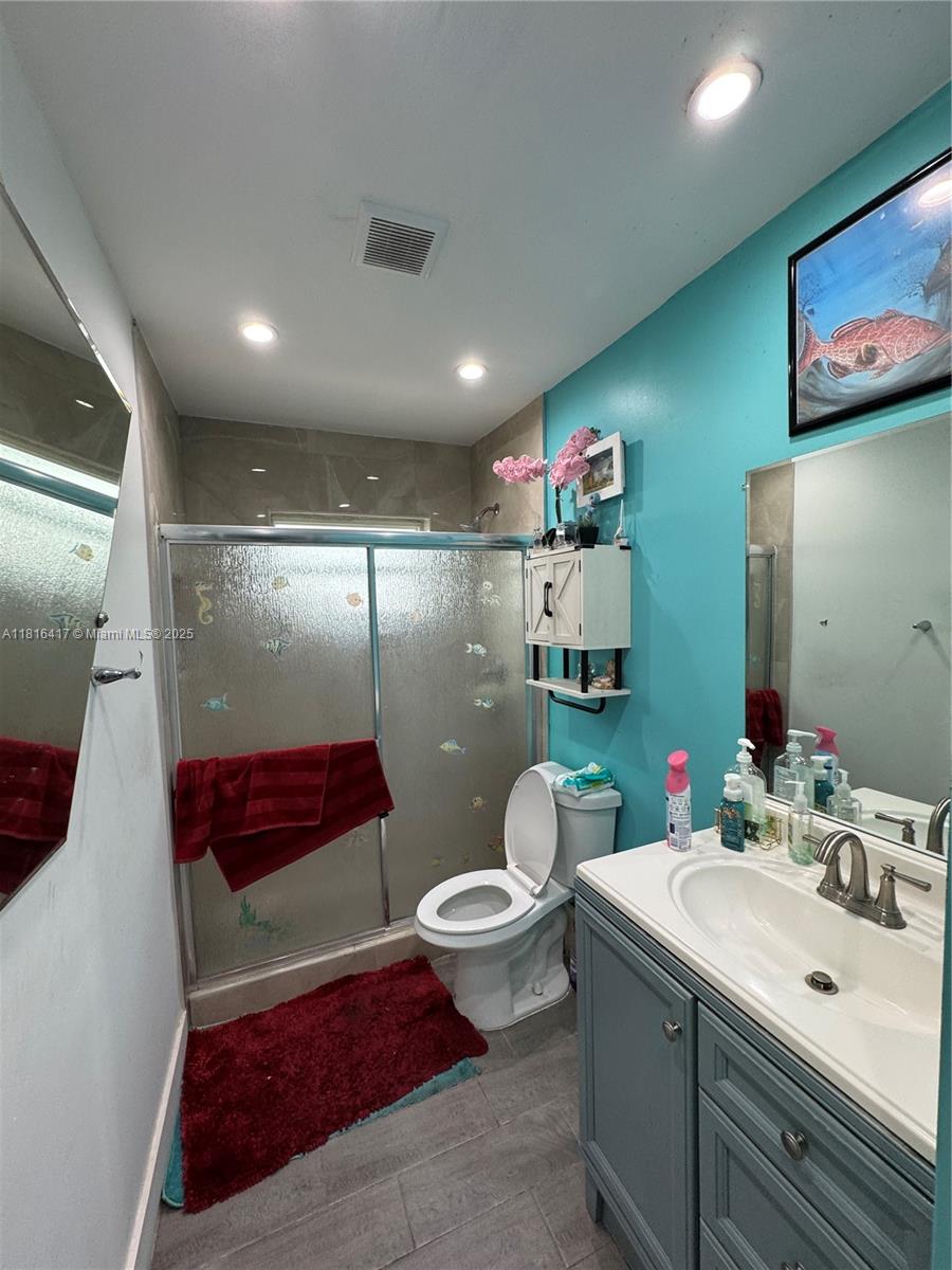 PARA VILLA HEIGHTS - Residential