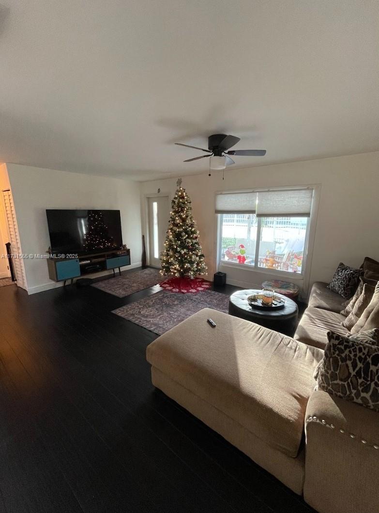 VISTA VERDE TOWNHOUSE SEC - Residential Lease