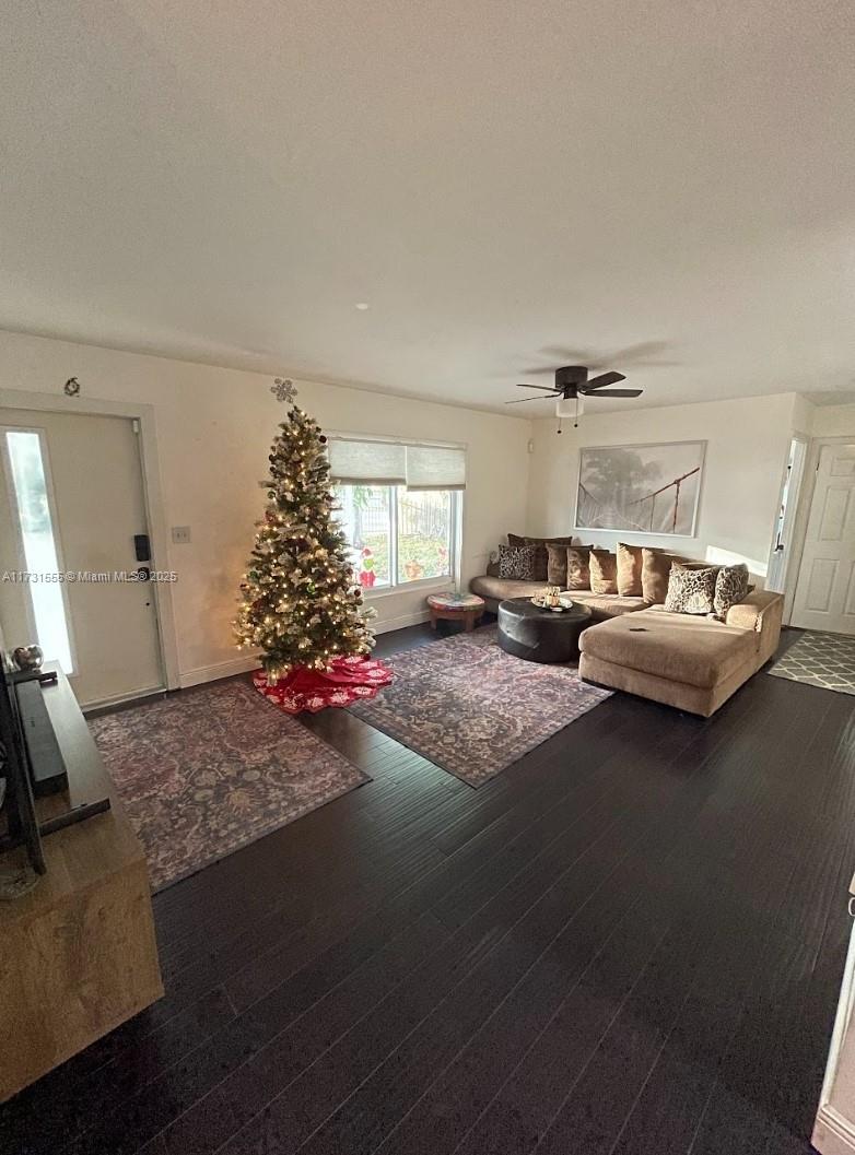 VISTA VERDE TOWNHOUSE SEC - Residential Lease
