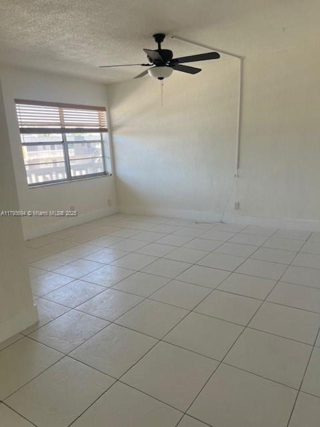 Photo of 4163 SW 67th Ave #203C, Davie, FL 33314 (MLS # A11793694)