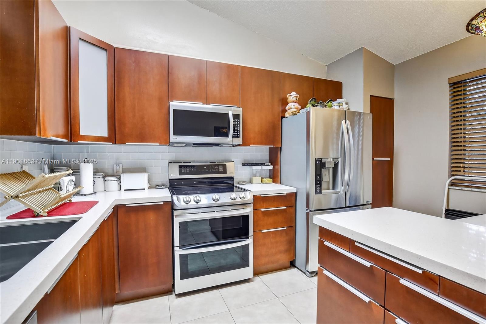 BRIDGEWATER CONDO - Residential Lease