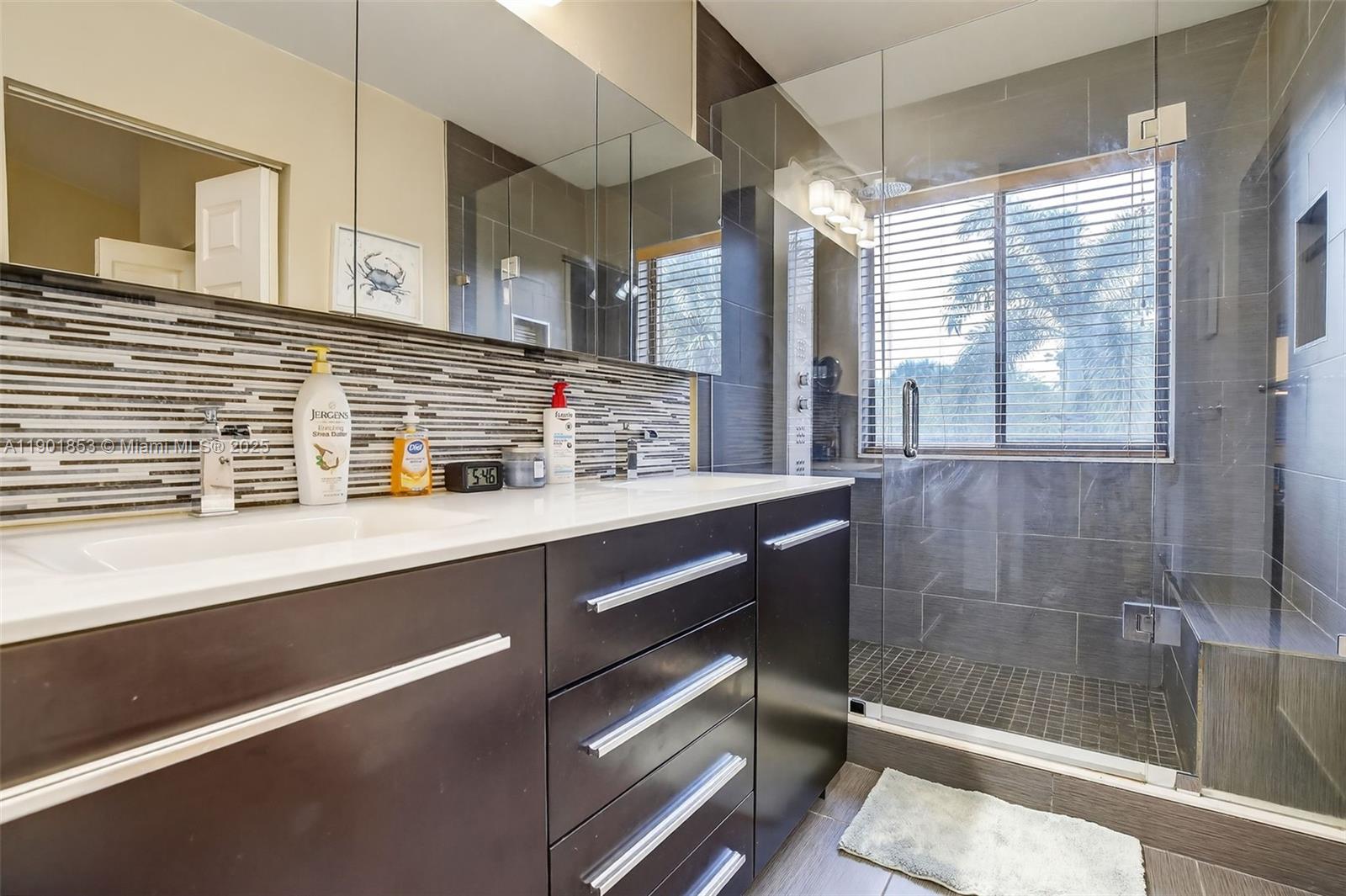 BRIDGEWATER CONDO - Residential Lease