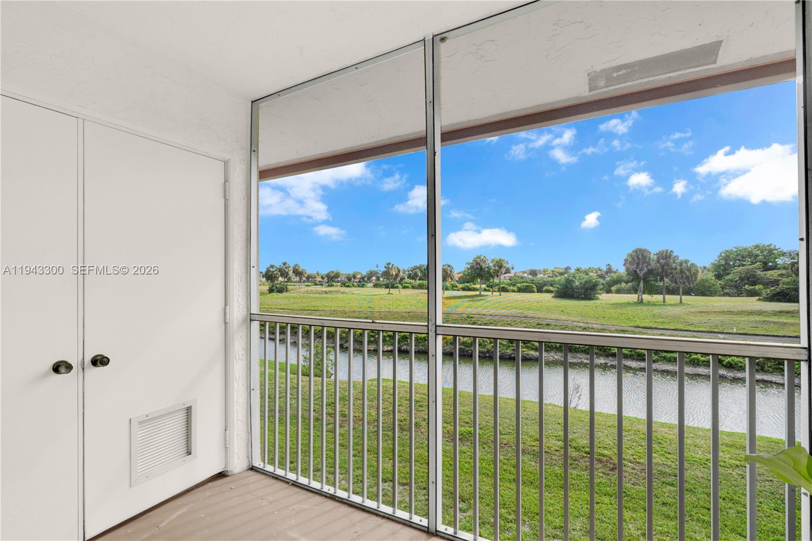 GOLFSIDE CONDO - Residential