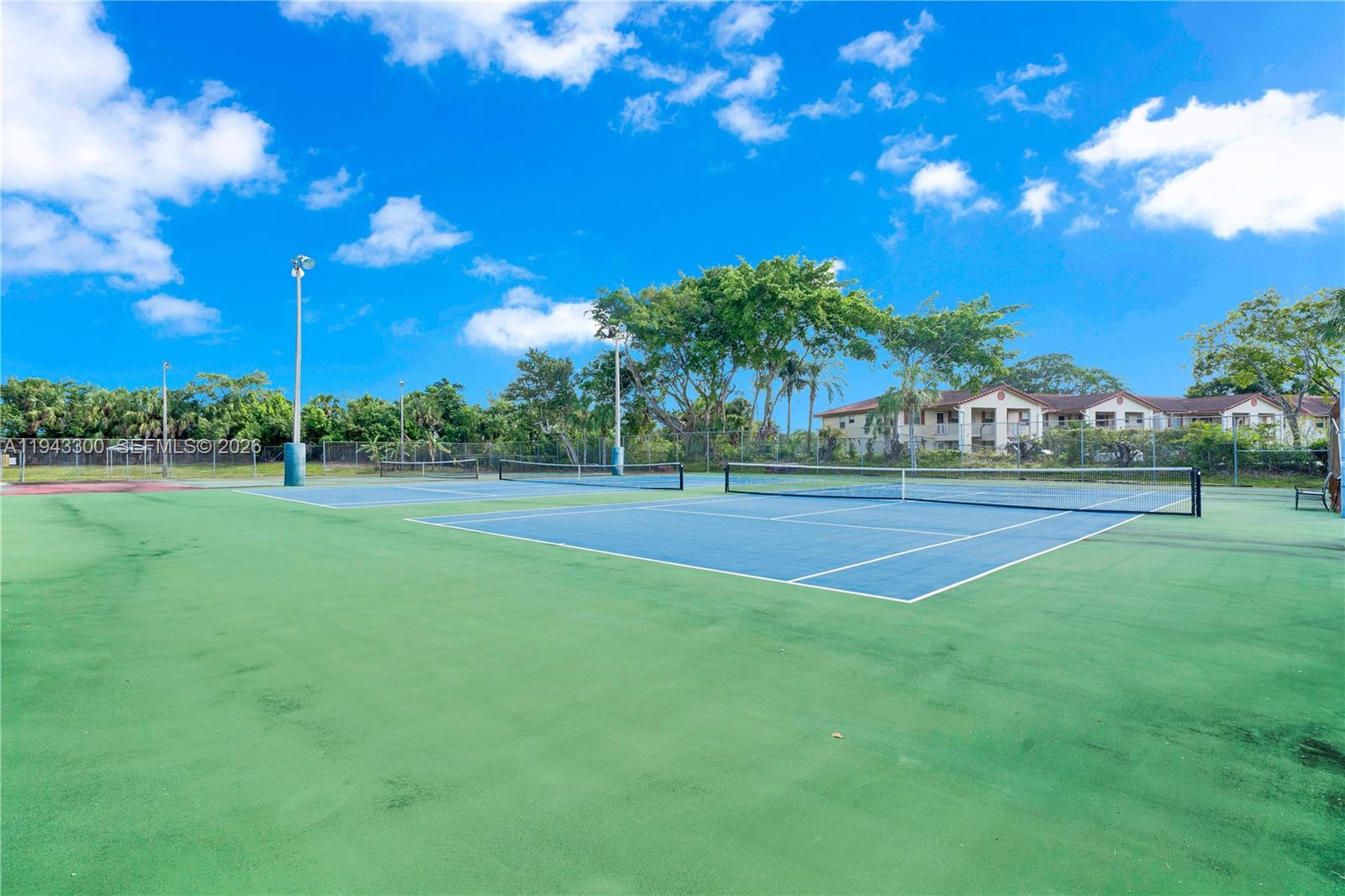 GOLFSIDE CONDO - Residential