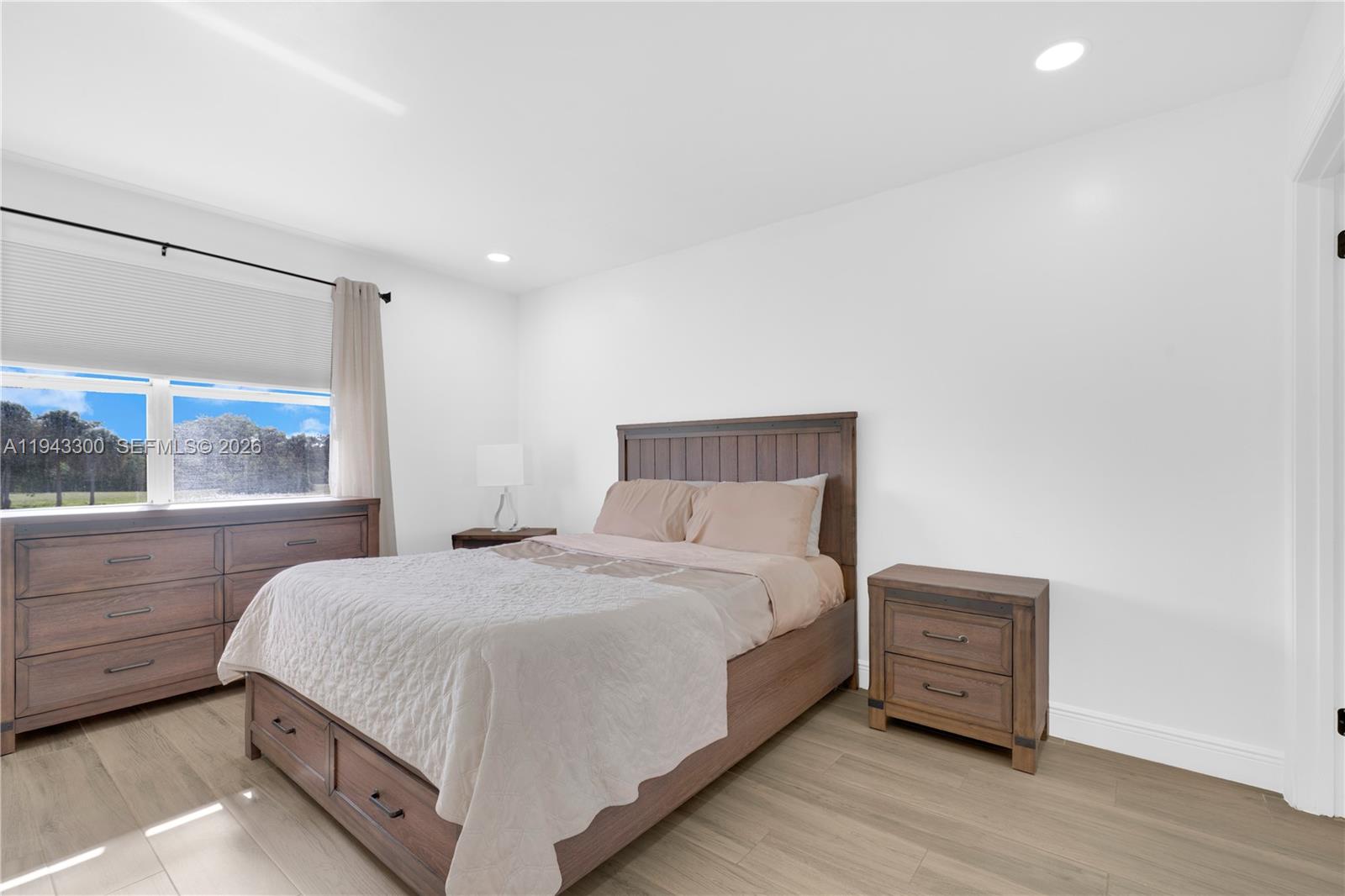 GOLFSIDE CONDO - Residential