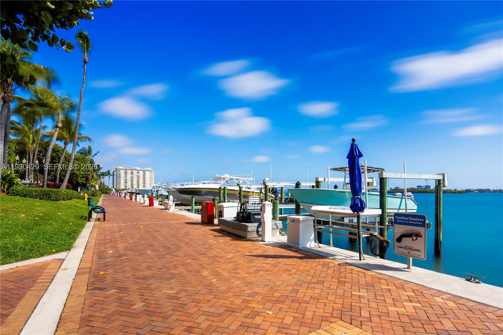 THE TOWERS OF QUAYSIDE CO - Residential