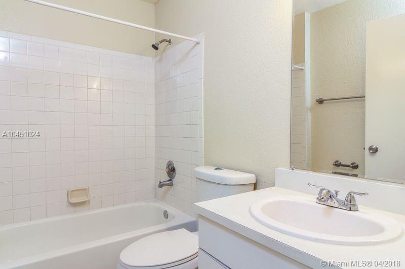 TOWN OF DANIA - Residential Lease