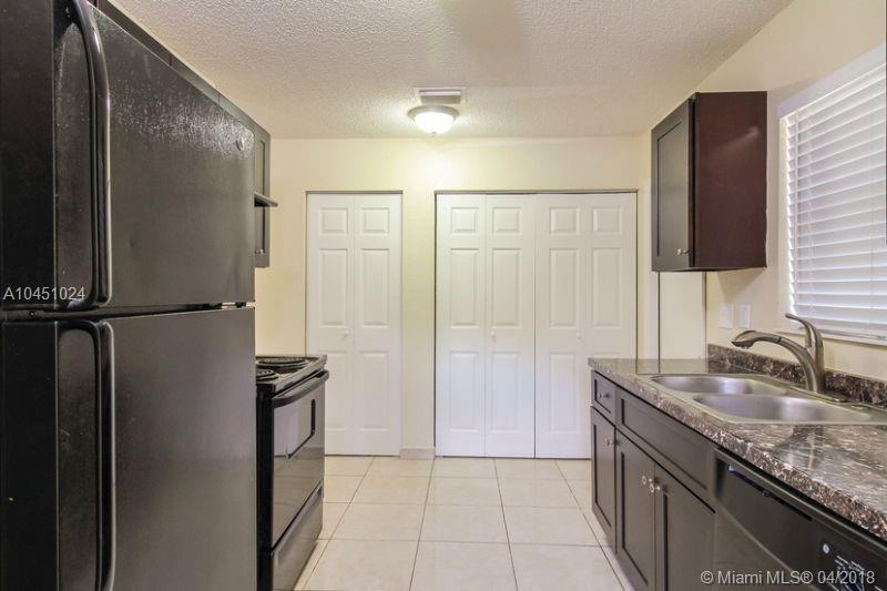 TOWN OF DANIA - Residential Lease