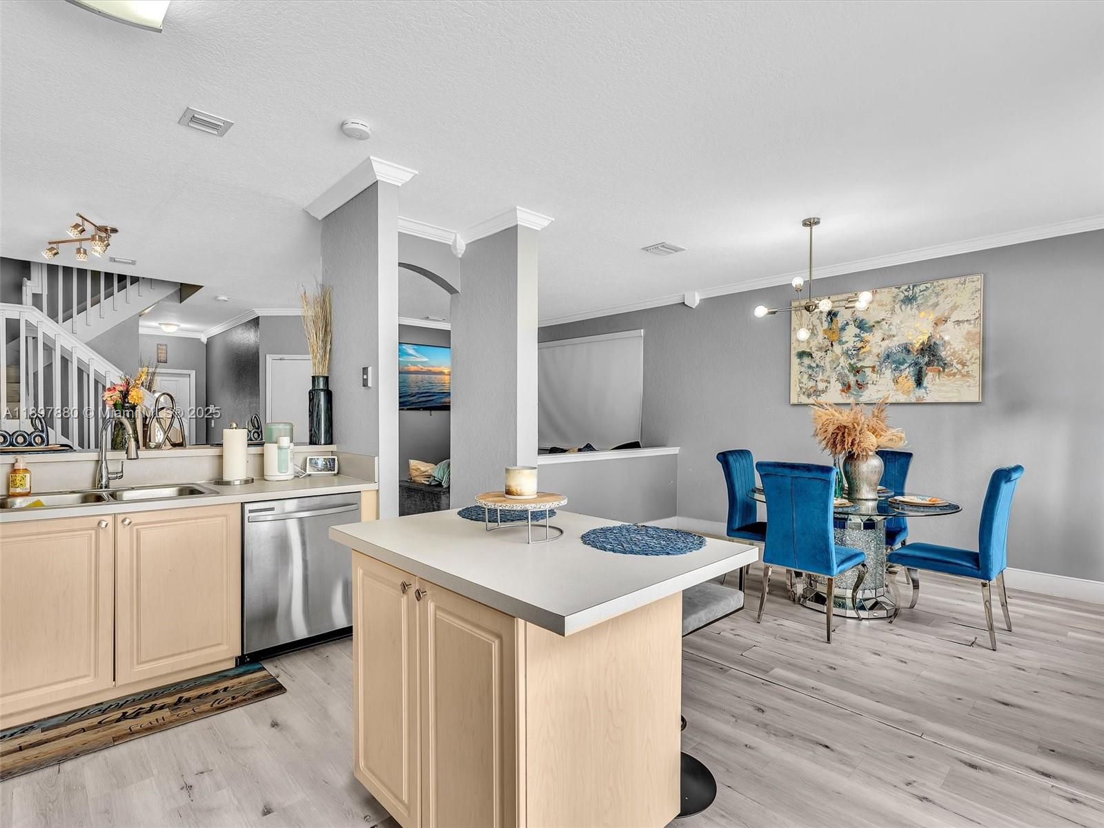 NEXT SUNRISE ENSEMBLE - Residential