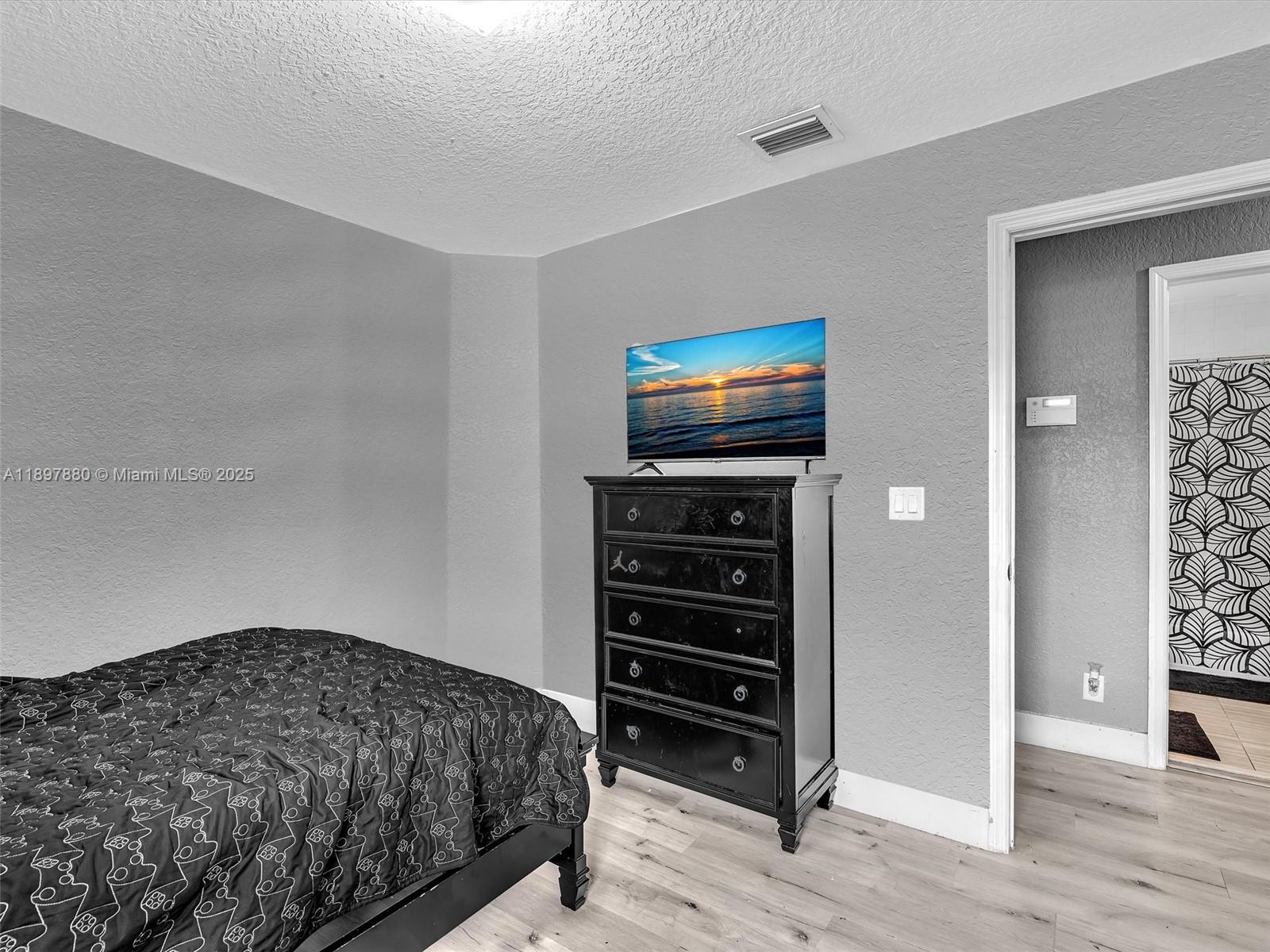 NEXT SUNRISE ENSEMBLE - Residential