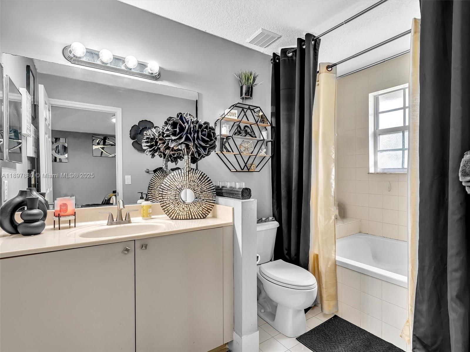 NEXT SUNRISE ENSEMBLE - Residential