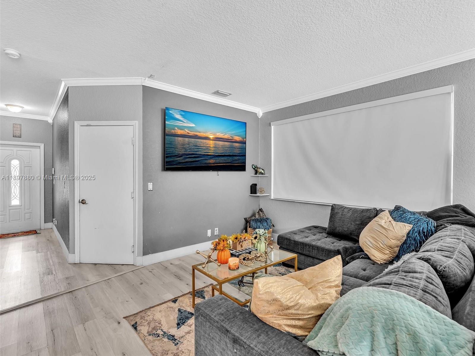 NEXT SUNRISE ENSEMBLE - Residential