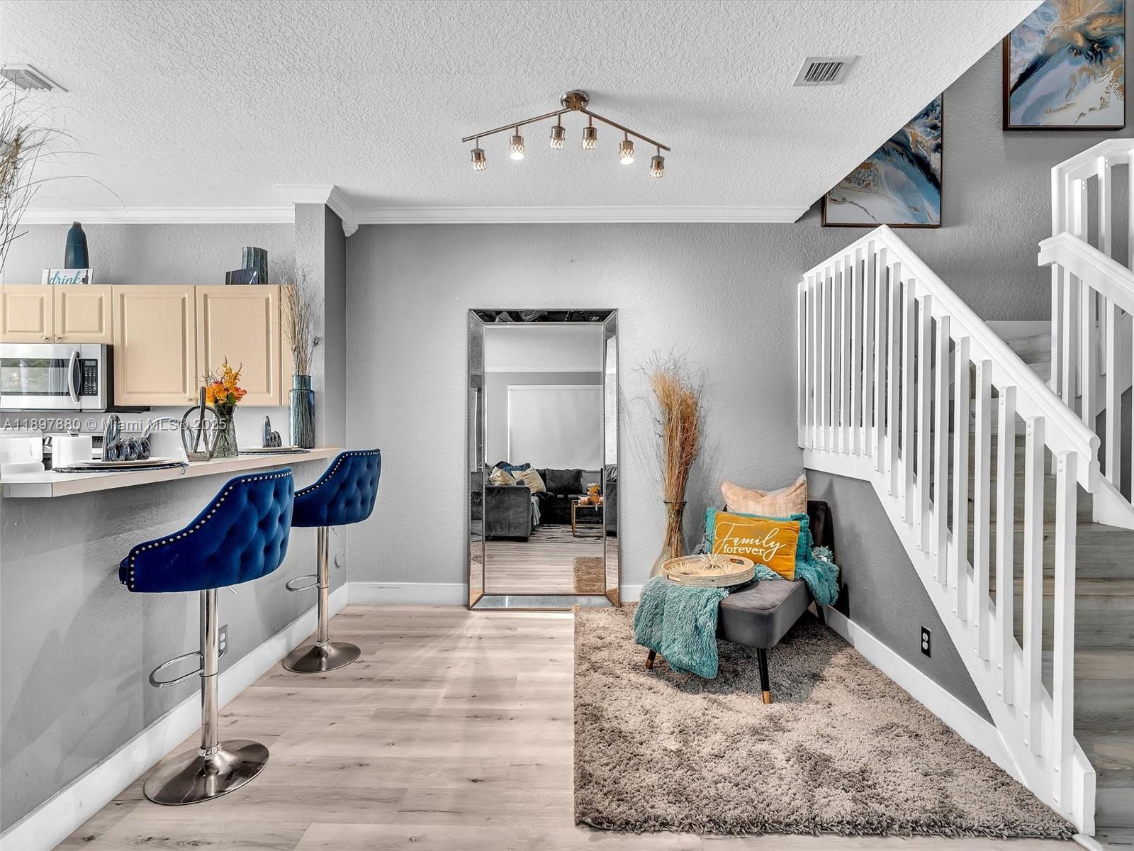 NEXT SUNRISE ENSEMBLE - Residential