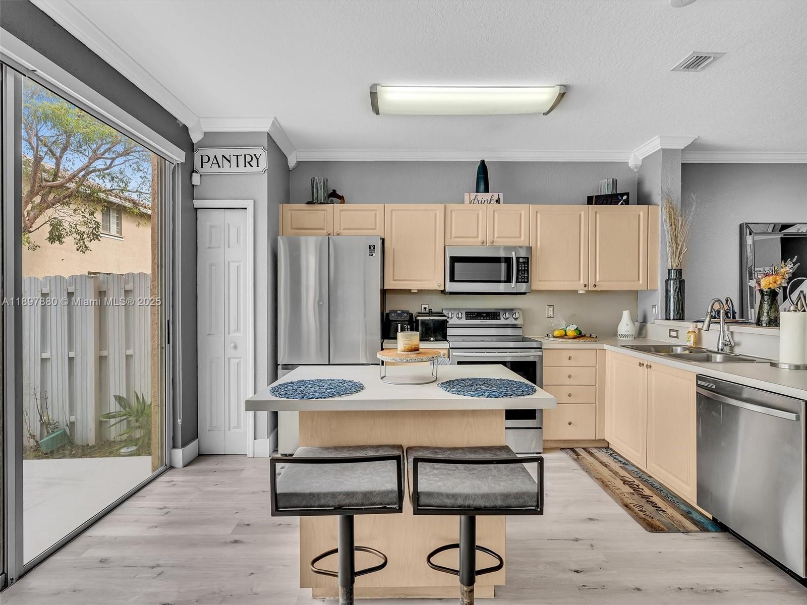 NEXT SUNRISE ENSEMBLE - Residential