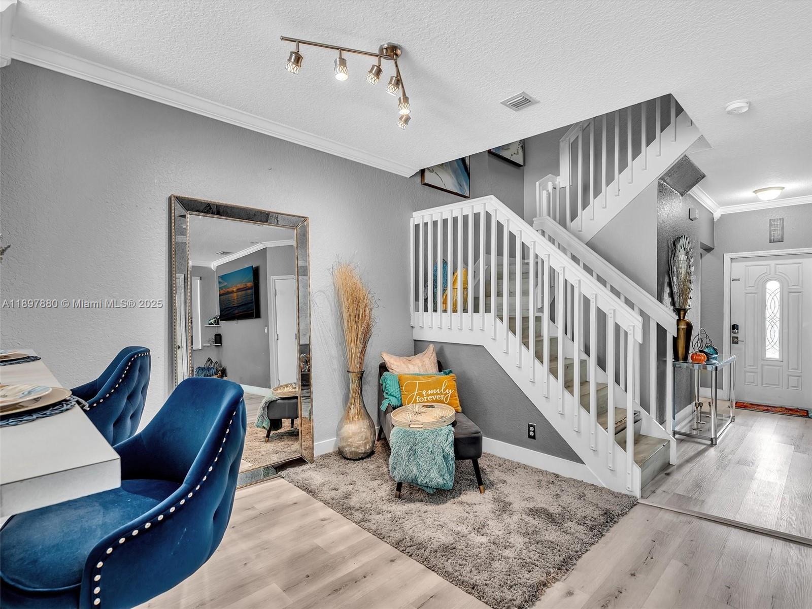 NEXT SUNRISE ENSEMBLE - Residential