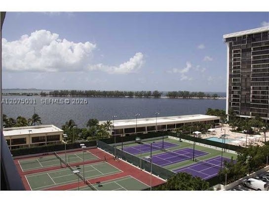 1915 Brickell Ave TH15