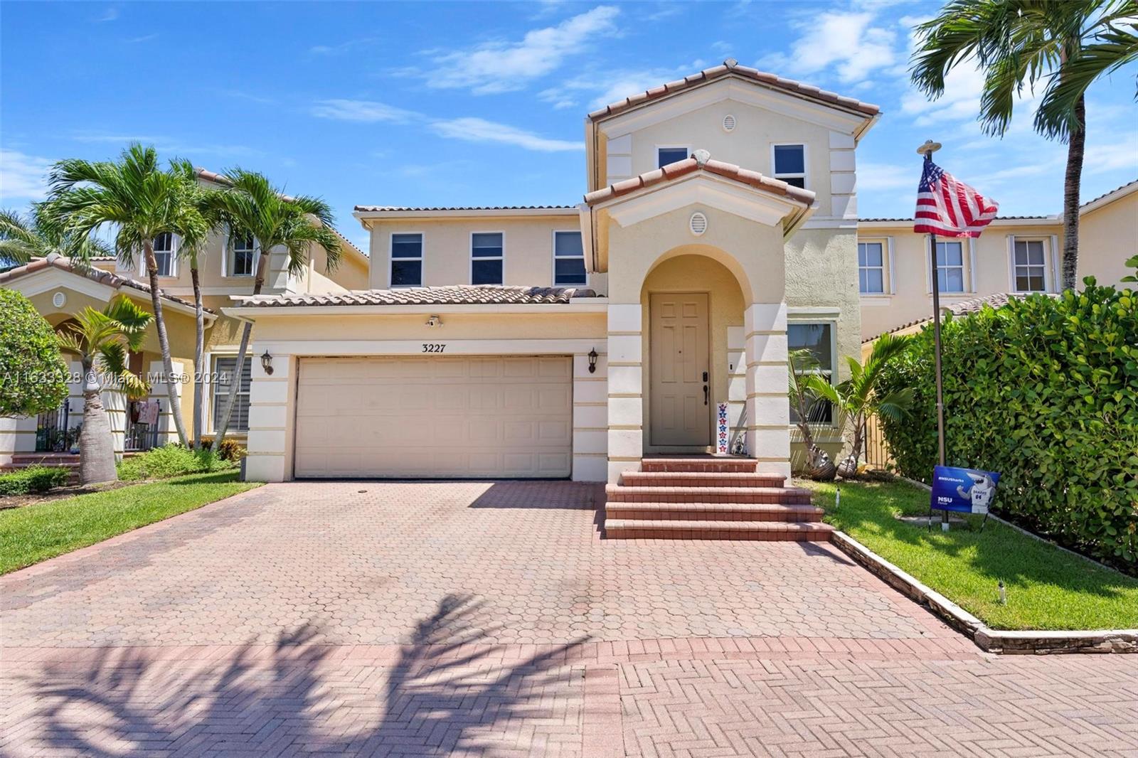 Property for Sale at 3227 Ne 212th St, Aventura, Miami-Dade County, Florida - Bedrooms: 4 
Bathrooms: 4  - $1,899,000
